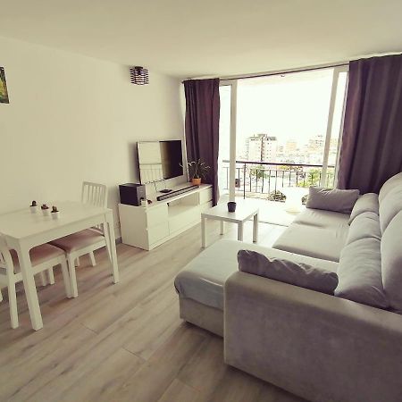 Brisamar Apartamento Con Aire Acondicionado Torremolinos Luaran gambar